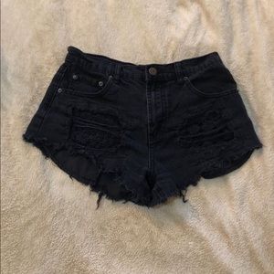 Forever 21 Black High wasted shorts
